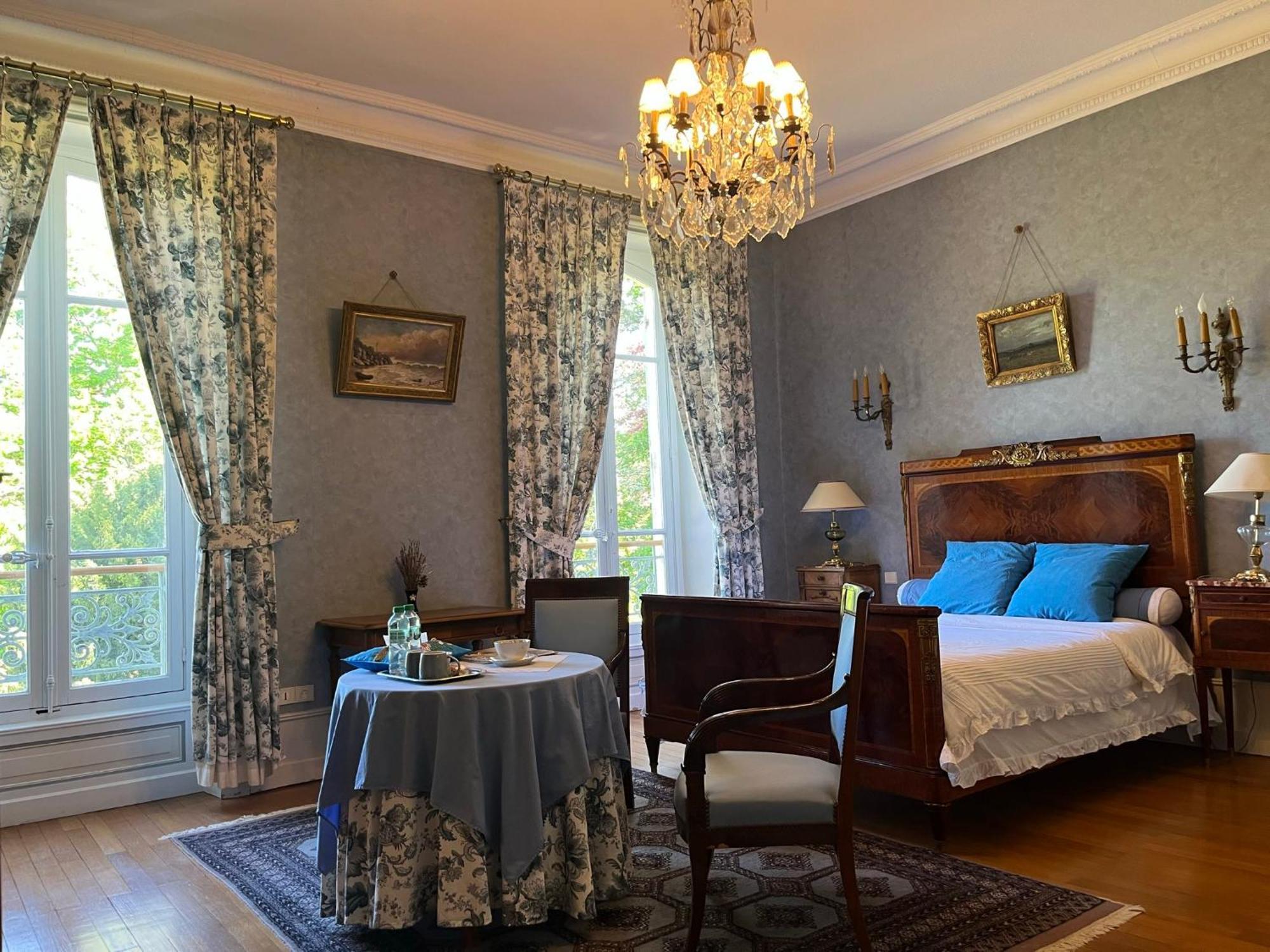 Saint-Gerand-le-PuyDemeure Des Payratons住宿加早餐旅馆 外观 照片